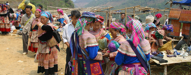 Sapa Market Exploration