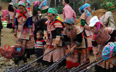 Sapa Market Exploration