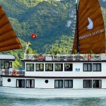 Phoenix cruise halong bay